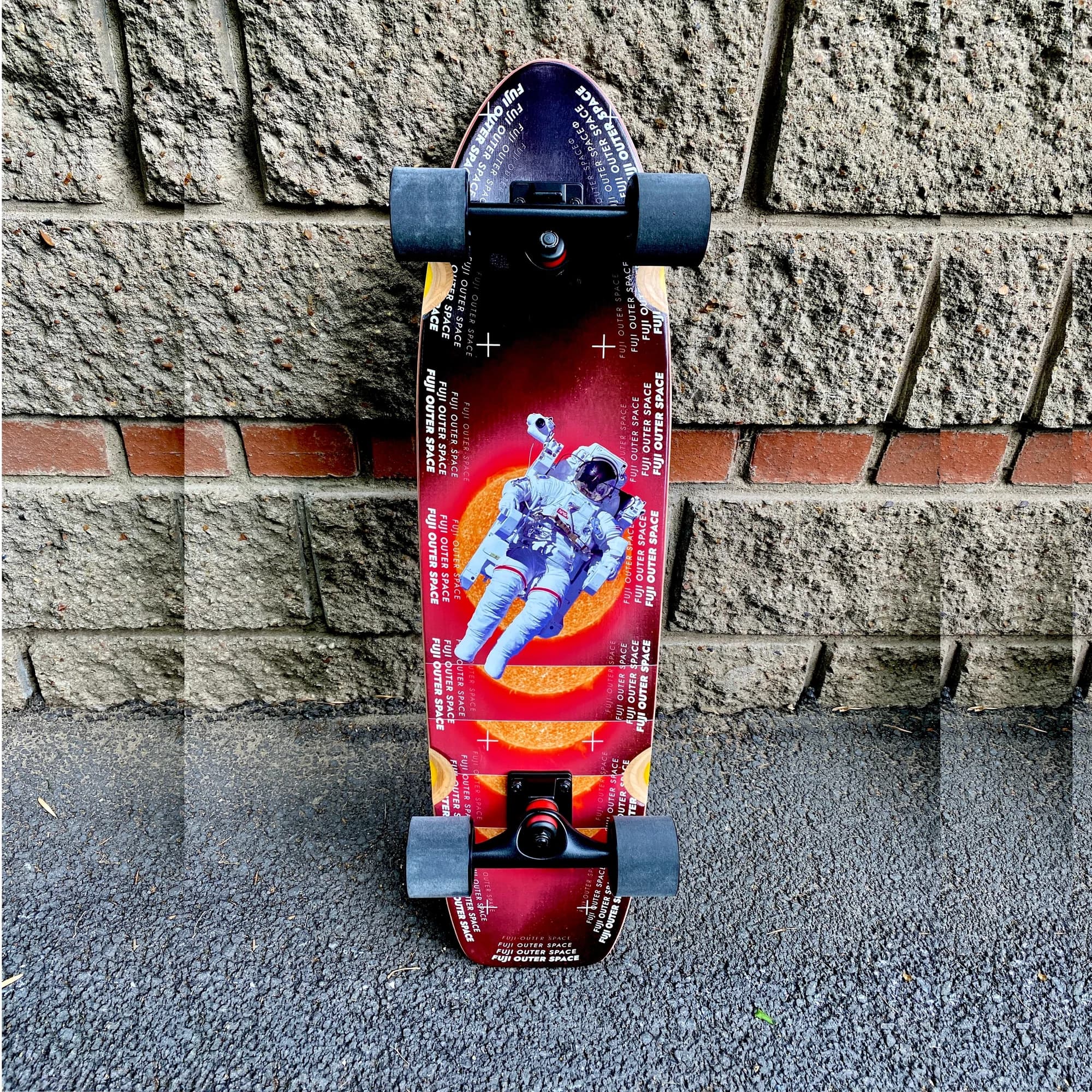 Круизер FUJI CRUISER SPACE MEDIUM 8,25” х 31”
