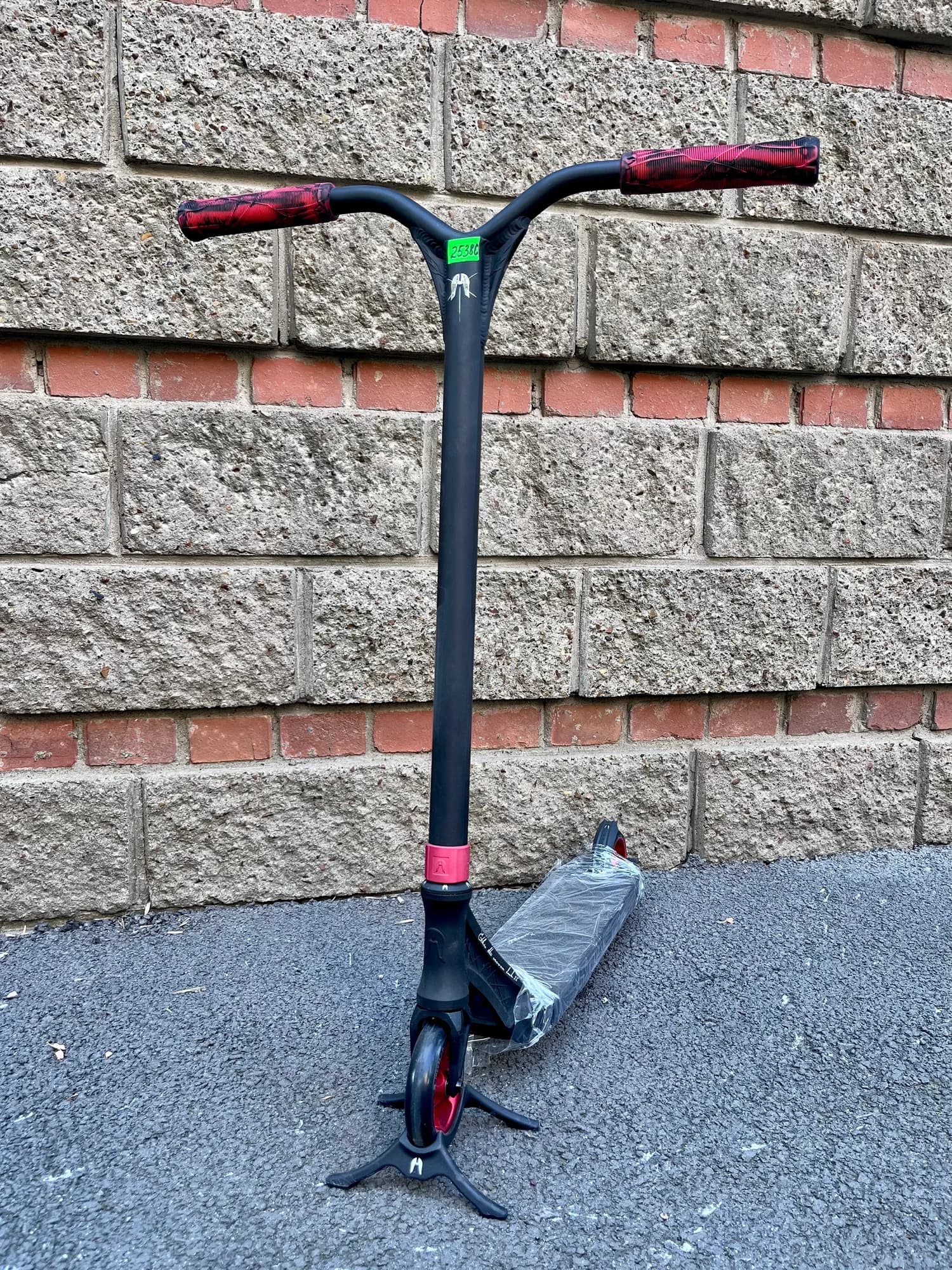 Самокат Ethic Complete Scooter Erawan V2 "M" Red